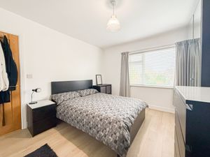 Photo 32- click for photo gallery